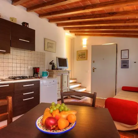 Borgo Nuovo Di Mulinelli Agroturismo Arezzo