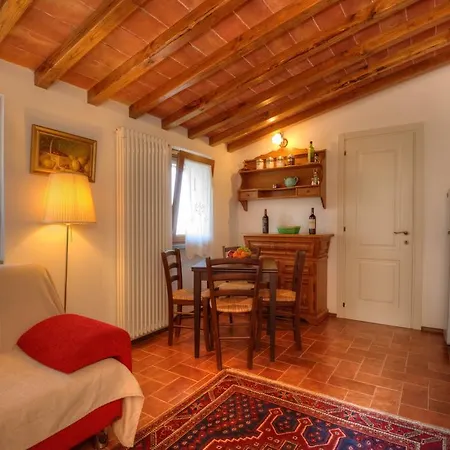 Borgo Nuovo Di Mulinelli Agroturismo