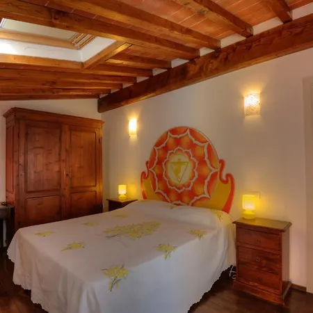 Borgo Nuovo Di Mulinelli Agroturismo *